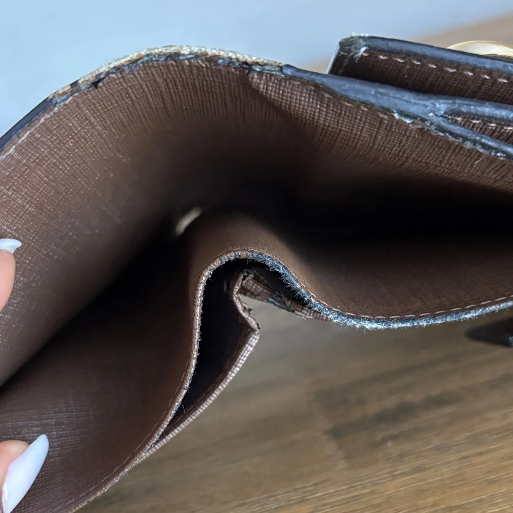 Brown and Gold GUCCI Monogram Wallet - Picture 8 of 13